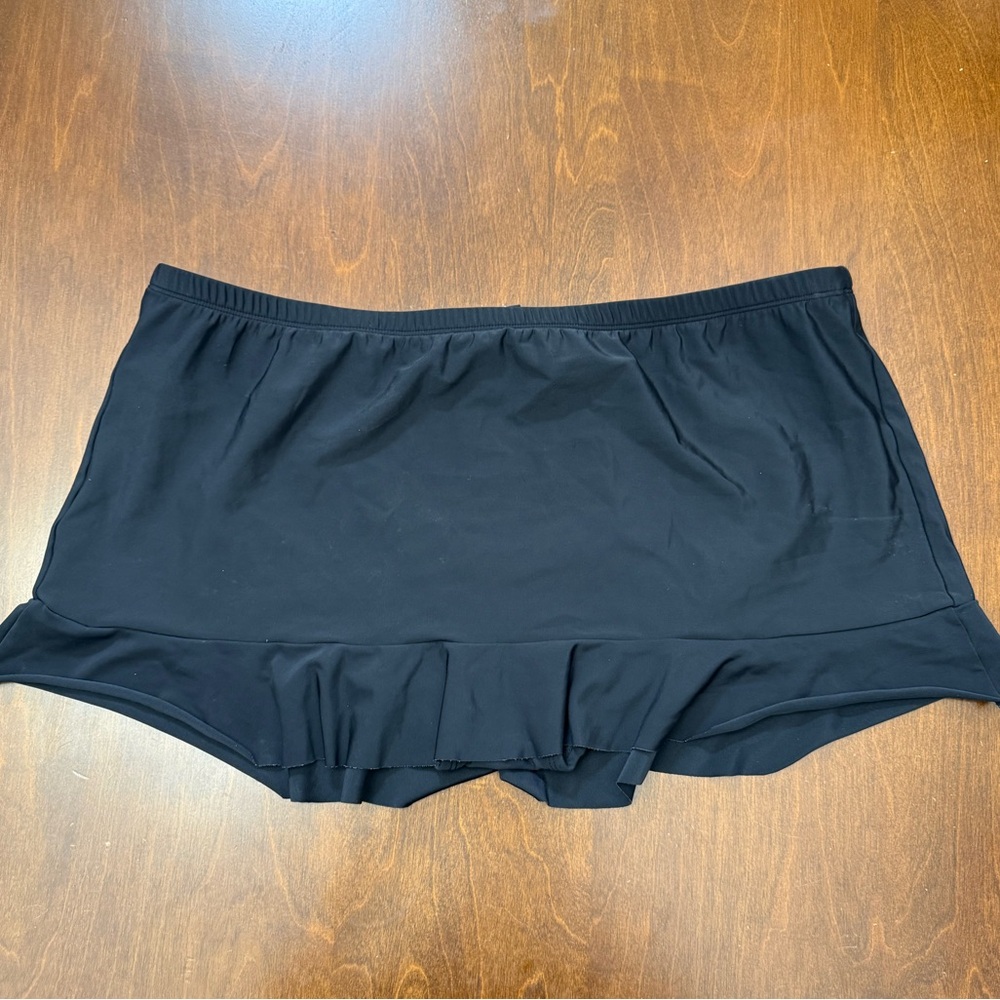 Women's Aqua Green brand Black Ruffled Swim Skirt Size XL